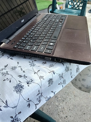 Vind Leptop Acer  - imagine 2