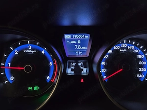 VAND Hyundai i30 1.4 CRDi 2012 - Doar 190.000 km reali - imagine 8