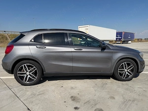 Mercedes-Benz GLA 200 CDI 4MATIC AMG Line - imagine 8
