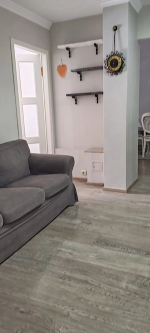 Vând apartament 3 camere  - imagine 3