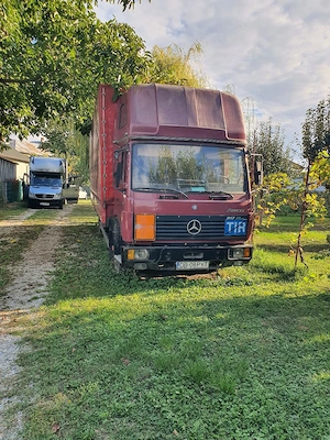 Dezmembrez Mercedes 817 - imagine 3