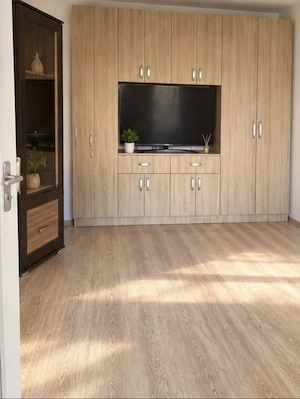 Inchiriez apartament 2 camere, metrou Titan 