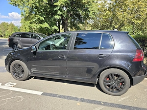 Volkswagen Golf 5   2.0 TDI (140 CP) - imagine 7