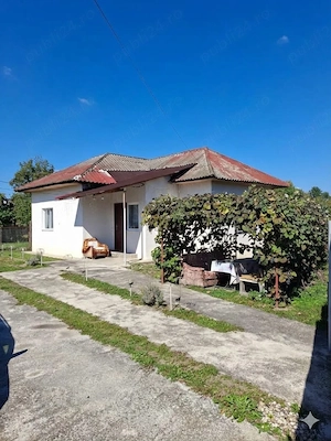 De vânzare: Gospodărie completă cu casă utilată, anexe, curte și livadă mare   6.243 mp, Cuca (sat C - imagine 2