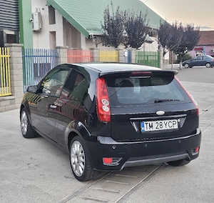 ford fiesta motor 1.6 diesel  - imagine 4