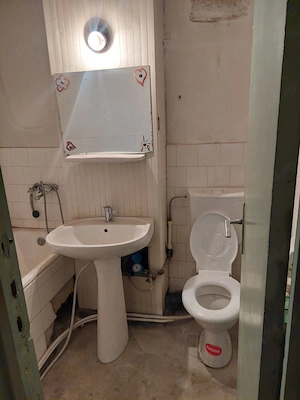 Proprietar   Apartament 3 camere, Etaj 1 | Fălticeni, zona Maior Ioan | Centrală pe gaz - imagine 4