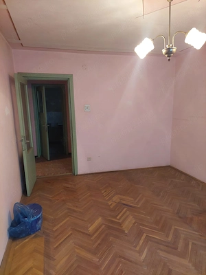 Proprietar   Apartament 3 camere, Etaj 1 | Fălticeni, zona Maior Ioan | Centrală pe gaz - imagine 2