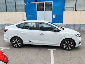 Vând : Dacia Logan Ediție Limitată 2025, GPL, 24.000 km, garanție - imagine 8