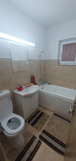 Inchiriez apartament 2 camere Tomis Plus-500 Euro - imagine 2