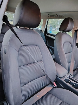 Vând Audi a4 b8 2.0 dizel anul 2012 - imagine 8
