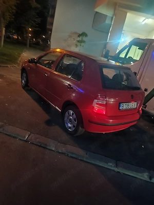 vând schimb Skoda Fabia motor de 1 2 benzina consum mic acte valabile fiscal an 2007