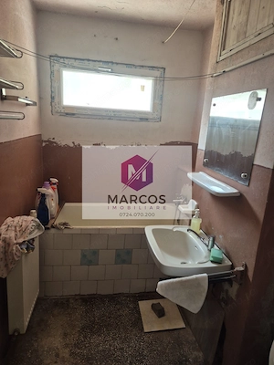 Vand apartament 2 camere zona Trandafiru - imagine 5