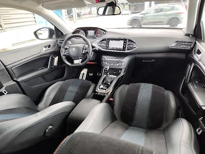Vand Peugeot 308 Distronic  Piele Alcantara Km Reali - imagine 5