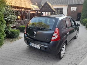 De vânzare Dacia Sandero - imagine 3
