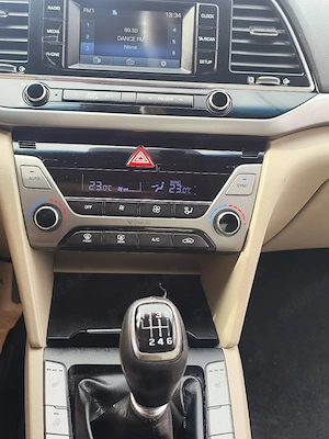 Se vinde Hyundai Elantra - imagine 10