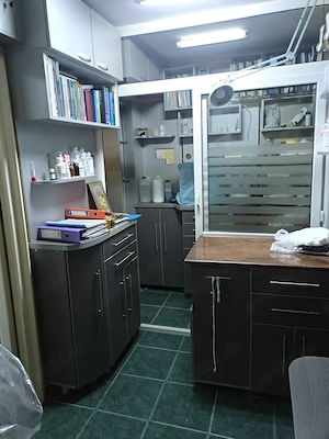 Vând cabinet medical veterinar și farmacie veterinara cu tot cu spatiu - imagine 3