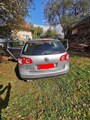 Volkswagen Passat B6 - imagine 9
