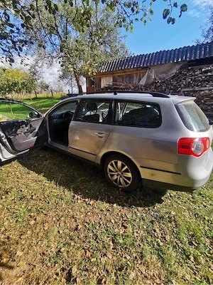 Volkswagen Passat B6 - imagine 8