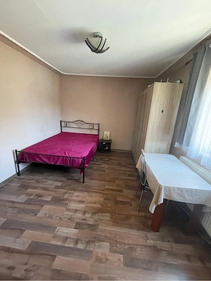 Garsoniera pentru inchiriat - imagine 3