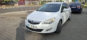 Opel Astra J 2013 - imagine 3
