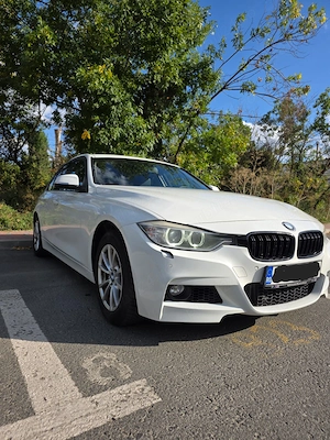 BMW Seria 3 320i - imagine 2
