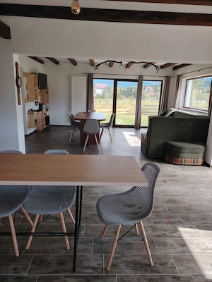 Ofer casa în regim hotelier - imagine 4