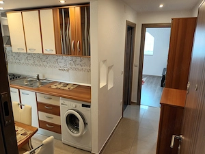 De inchiriat apartament decomandat, 44 mp, 1 camera, renovat, et. 1, Micro 5, Lugoj - imagine 6