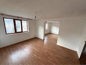 casa si teren de vinzare 