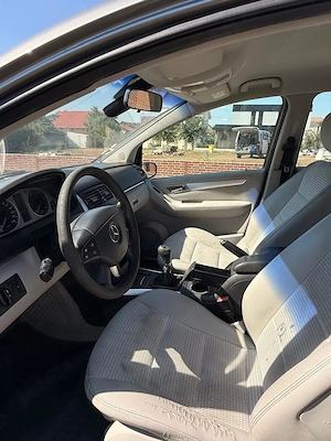 Mercedes-Benz B180 2.0 CDI - imagine 4