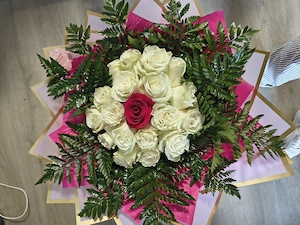 Angajez floristă-vânzătoare  - imagine 2