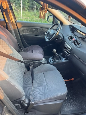 Renault Scenic - imagine 2