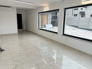 Proprietar închiriez spatiu comercial ultracentral stradal  - imagine 4