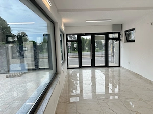 Proprietar închiriez spatiu comercial ultracentral stradal  - imagine 5