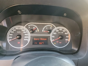 Vând fiat albea 1.4 benzina euro 4 cu 115000 kilometri  - imagine 7