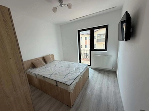 Persoana fizica inchiriez ap 2 camera Lunca Cetatuii cartierul Tineretului 340 euro neg.