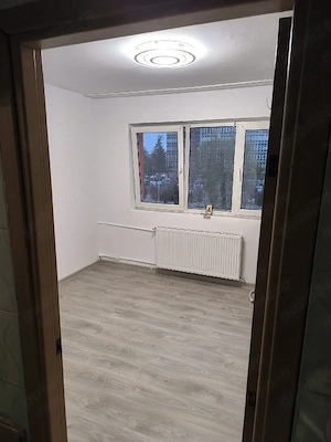 Vand Garsoniera UMT