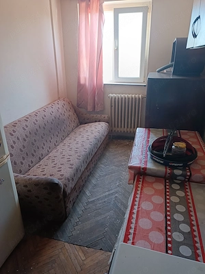 Vând camera cămin zona Dâmbovița  - imagine 4