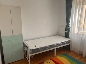 De închiriat apartament 4 camere - imagine 7