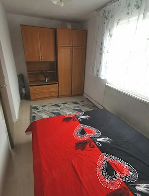 Inchiriez garsoniera zona poliție - lunca - imagine 8
