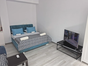 Ideal studenți, studio mobilat utilat, centrală gaz, AC, wi-fi,TVsmart, Faleză Nord,str. Pescarus22A - imagine 2