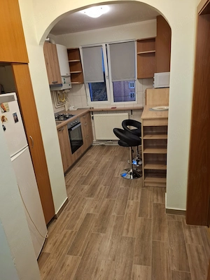 Apartament de închiriat 2 camere, Str. Ghe. Lazăr colţ cu bv. Cetăţii - imagine 4