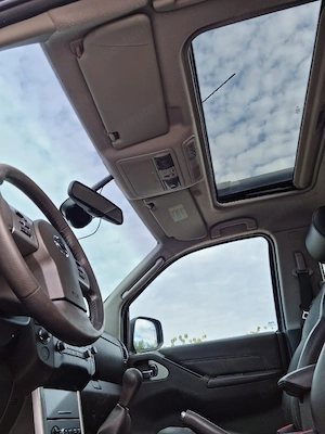 Nissan Navara 2010  10500  - imagine 7