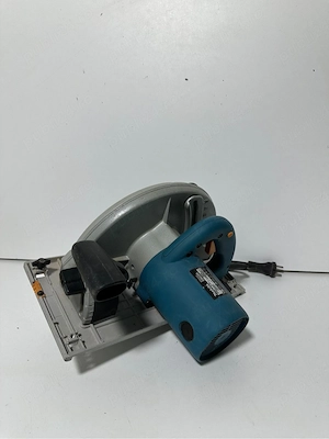  circular makita 5903 r