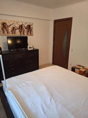 Apartament 2 camere, Secuilor,. La 3 min.  de metrou Piata Sudului/Mall SunPlaza - imagine 2