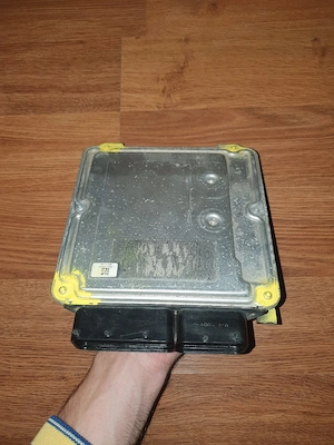 Calculator Passat B6 original Bosch - imagine 3