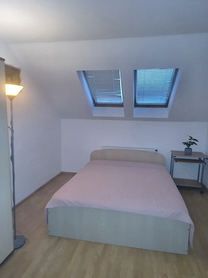 Inchiriez garsoniera la mansarda in Gradiste,intr-un bloc cu lift si curte privata  - imagine 3