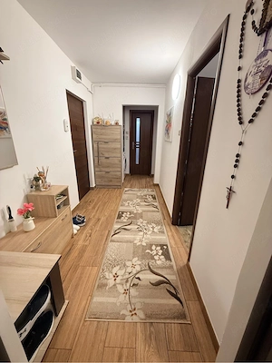  Apartament cu 2 camere | 58 mp | Etaj 1 | 2 balcoane | Zona Lipovei - imagine 3