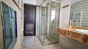 Mamaia-Sat/Pensiune cu 13 camere la cheie/Investiție/Venit imediat garantat  - imagine 13