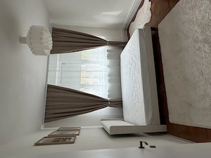 Închiriez apartament cu 3 camere Hunedoara
