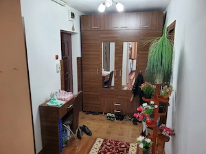 Petrosani   zona Dacia   apartament mobilat de vanzare  - imagine 4